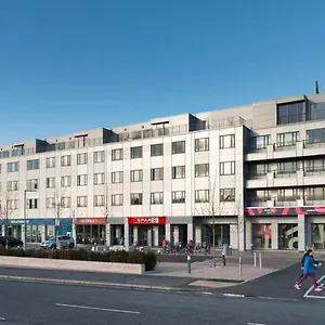 Apartment Refurbished Ensuite With Shared Kitchen At Montrose In, Dublin